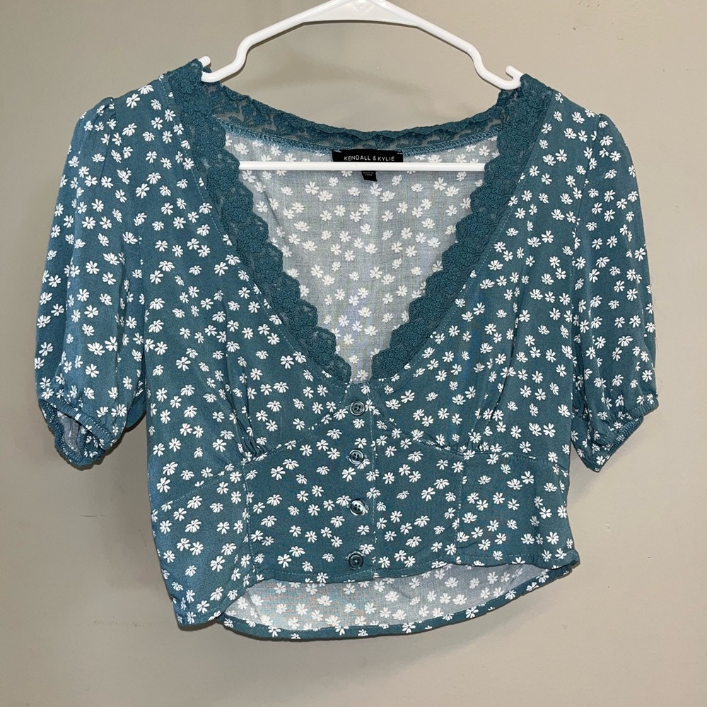 KENDALL AND KYLIE TOP